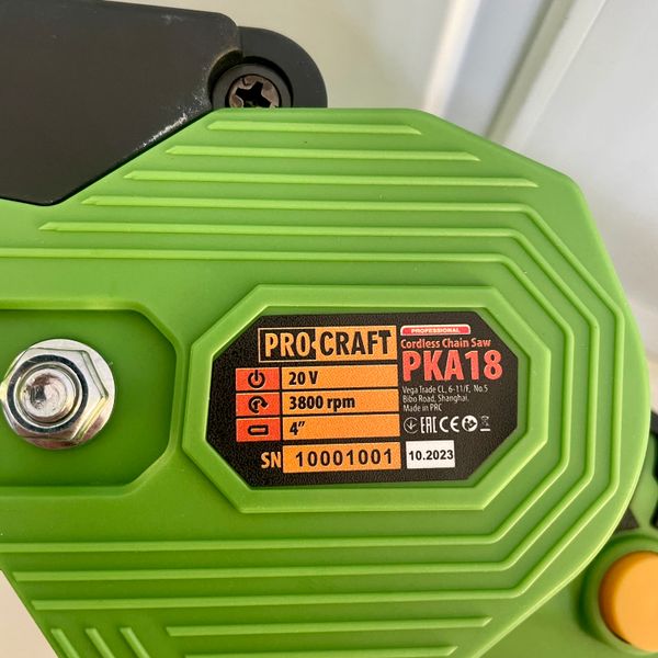 Аккумуляторная мини пила сучкорез Procraft PKA18 (без АКБ и зарядного) 030184 фото