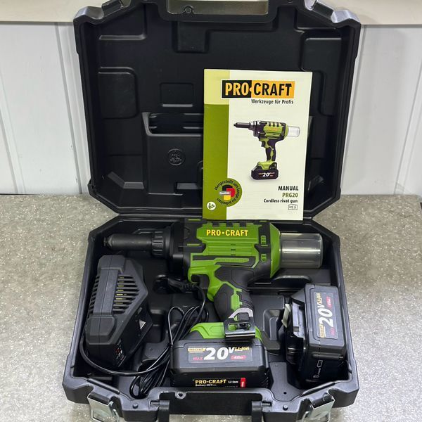 Акумуляторний заклепувальний пістолет Procraft PRG20 &mdash; з 2 АКБ 4 А&middot;г та зарядним, бездротовий заклепочник 20 В 030264 фото