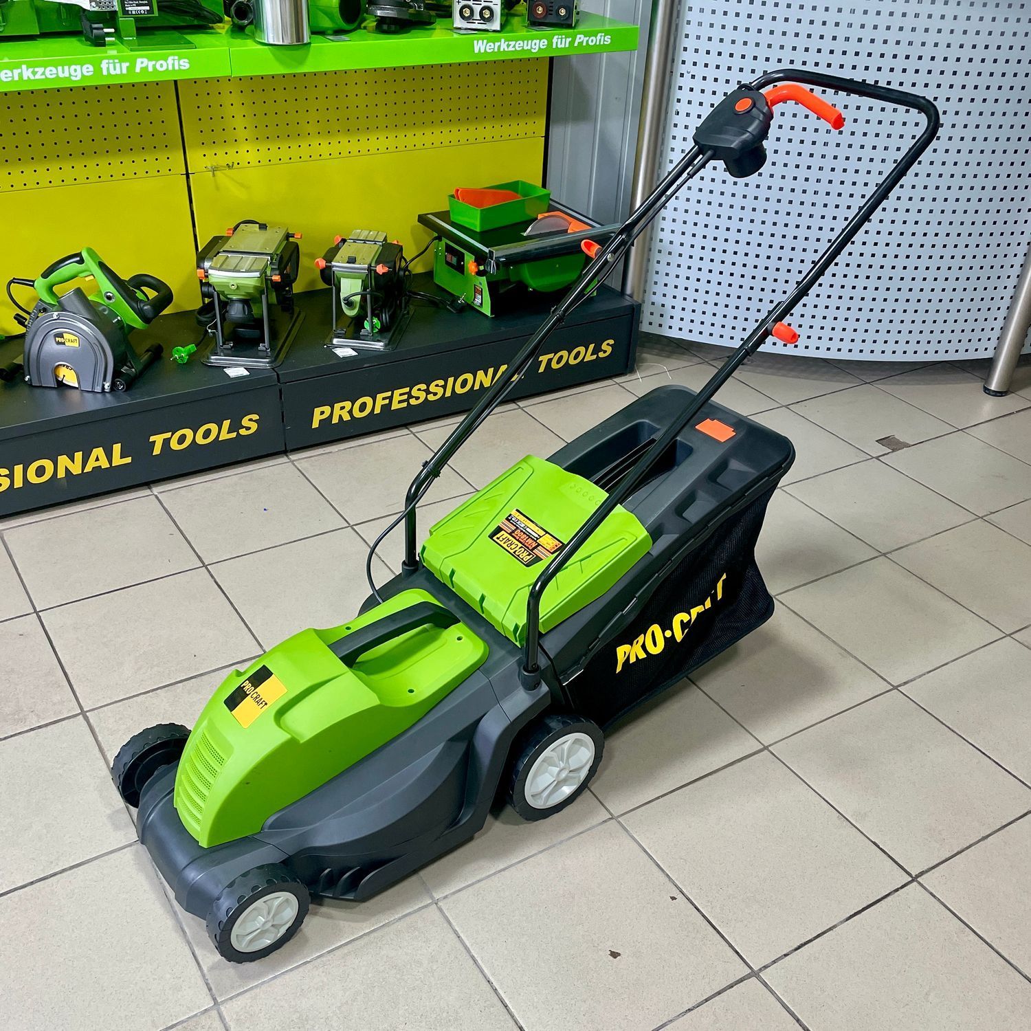 Купить Газонокосилка электрическая PROCRAFT NM-1800 018001 в