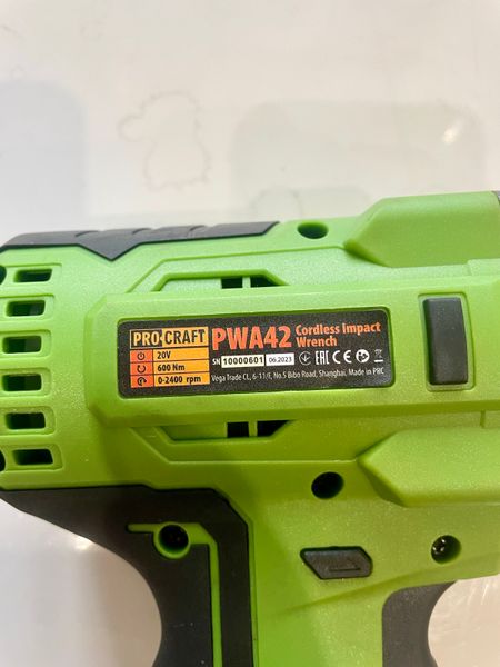 Аккумуляторный гайковерт Procraft PWA42 (без АКБ и ЗУ) 030042 фото